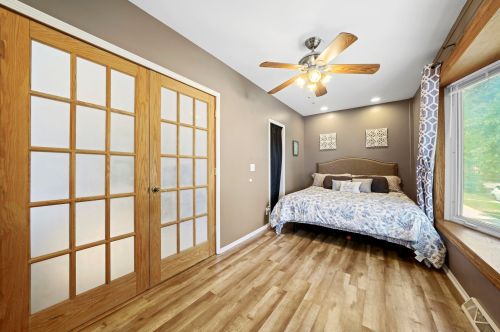 11154 Whipple St, Chicago IL 60655-2328 exterior