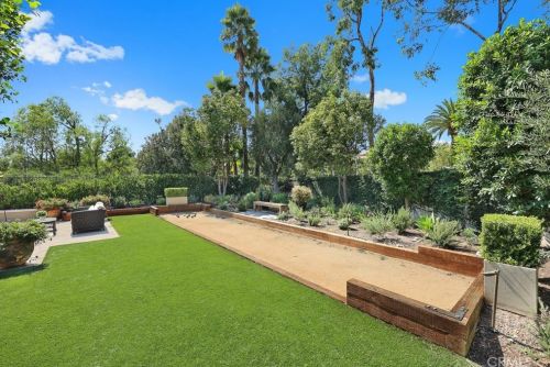 2440 Bronzewood Dr, Tustin CA  92782-4321 exterior