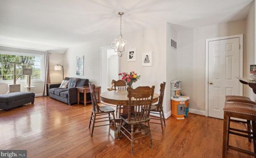 13000 Evanston St, Rockville MD  20853-3027 exterior