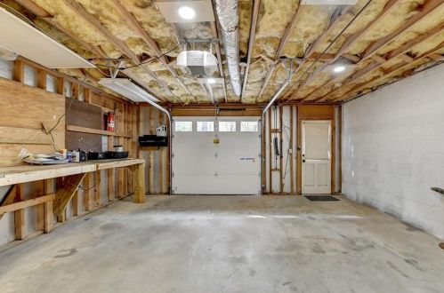 1311 Bridgewater Walk, Lithonia GA  30078-2086 exterior