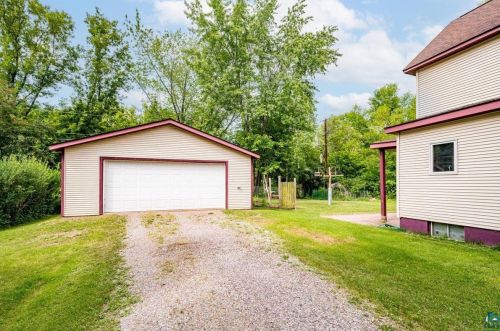 13201 2nd St, Duluth MN 55805-1701 exterior