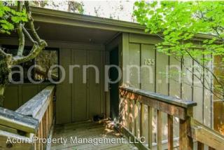 135 Treehill Loop, Eugene OR  97405-3552 exterior