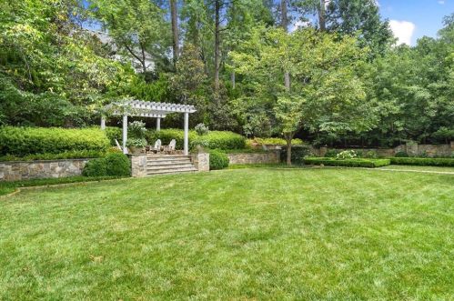 4332 Davidson Ave, Atlanta GA 30319-1152 exterior