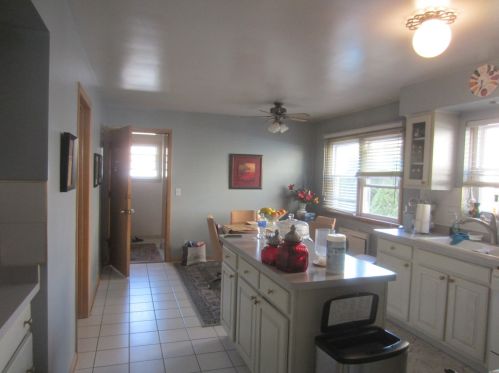 8544 Berwyn Ave, Chicago IL 60640-2005 exterior