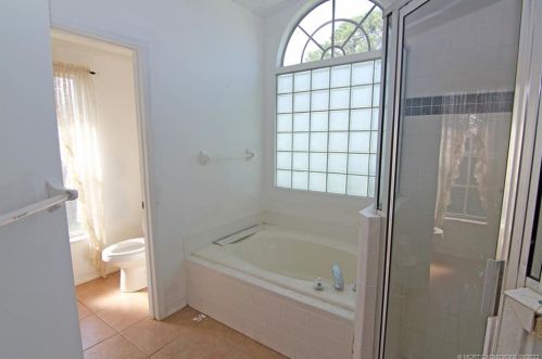 182 Carter Ave, Fort Pierce FL 34983-2901 exterior