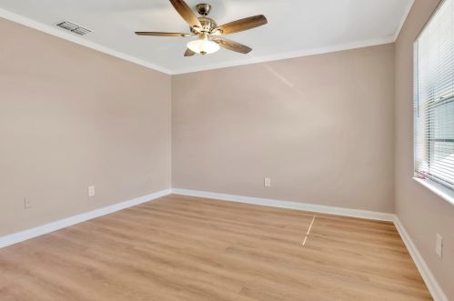 3107 Crest Ave, Tampa FL  33614-6709 exterior