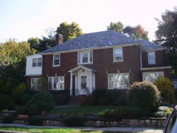 53 Fellsmere Rd, Newton, MA 02459-1339
