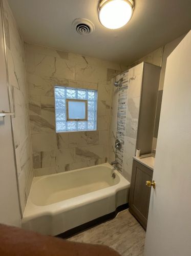 418 Hickory St, Joliet IL 60435-7548 exterior