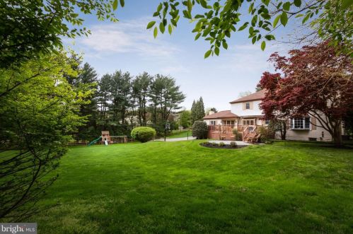 102 Kelly Ln, Media PA 19063-2018 exterior