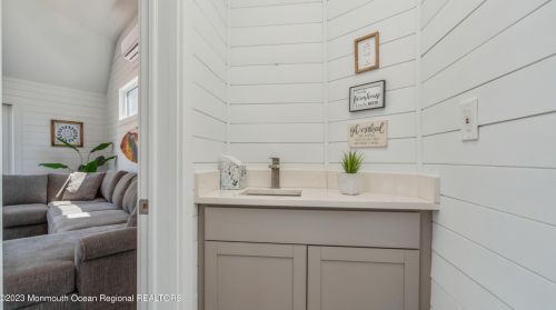 1855 Eileen Way, Point Pleasant Beach NJ  08742-5228 exterior