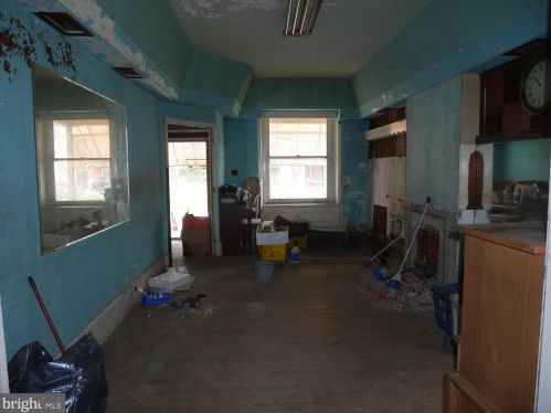 3311 16th St, Philadelphia PA  19140-4902 exterior