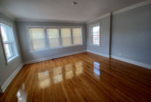 435 91st Pl, Chicago, IL 60619-7429