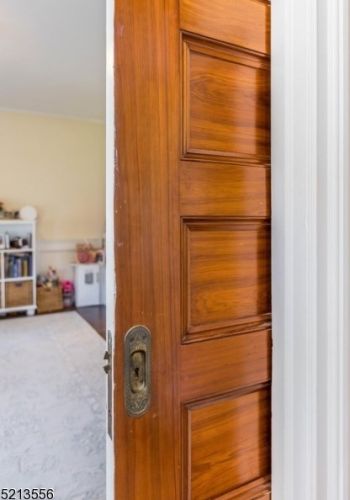 8 Franklin St, Fredon NJ 07860-1604 exterior