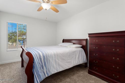 2519 Bluefield Ave, Phoenix AZ  85032-8004 exterior