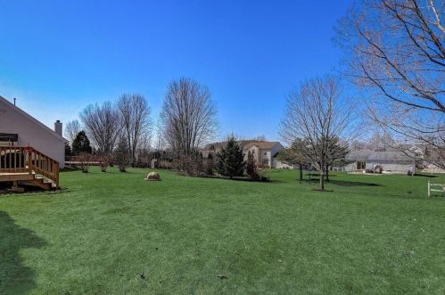 608 Chadwick Dr, Watertown WI 53094-5907 exterior