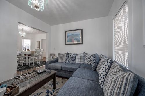 270 Indiana Ave, Providence RI  02905-2823 exterior