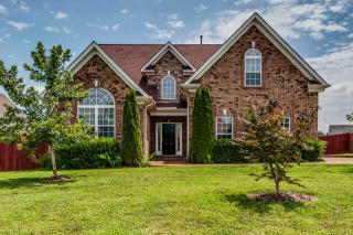 828 Chaqueta Ct, Smyrna, TN 37167-8027