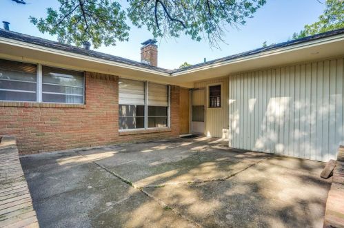 3223 Duchess Trl, Dallas TX 75229-5012 exterior