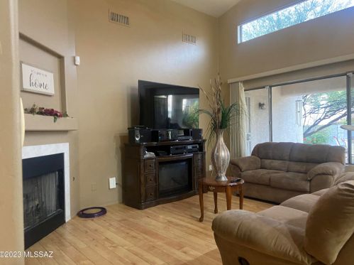 4434 Paseo Don Rolando, Tucson AZ  85746-8465 exterior