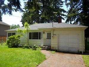 2233 158th Ave, Portland, OR 97230-8241