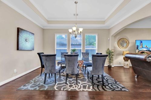 8118 12 Fairway Ln, Humble TX 77346-1716 exterior