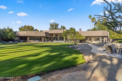 2111 Colter St, Phoenix AZ  85015-2821 exterior