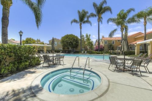 2354 Paseo Circulo, Tustin CA  92782-9020 exterior