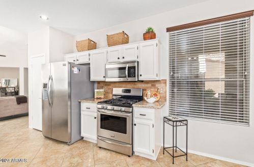 23828 Vacation Way, Chandler AZ 85248-6012 exterior