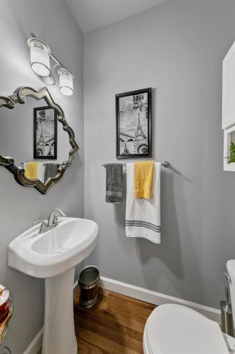 5642 Maple Ave, Saint Louis MO 63112-2722 exterior