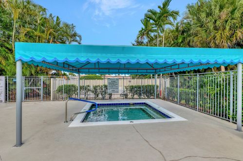 10846 Crystal Ky Ln, Boynton Beach FL exterior