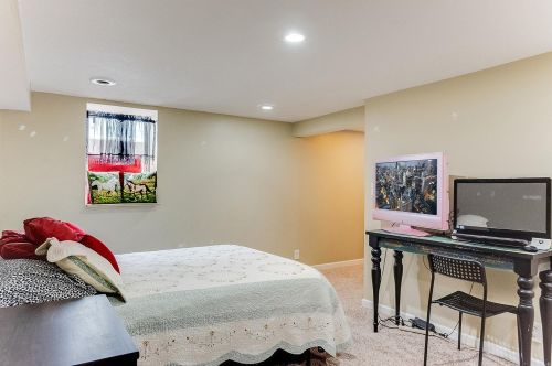 238 Spruce St, South Saint Paul MN 55075-3445 exterior