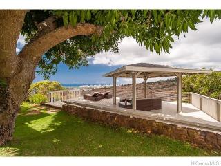 1948 Alaeloa St, Honolulu, HI 96821-1019