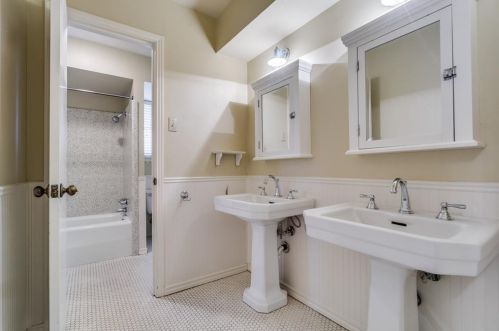 6937 Delmeta Dr, Dallas TX 75248-5529 exterior