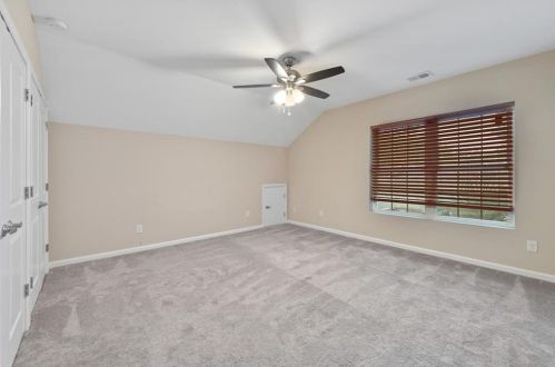 1261 Merry Ln, Atlanta GA 30329-3903 exterior