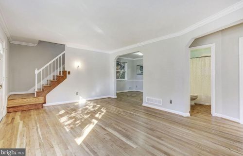 1617 Dublin Dr, Silver Spring MD  20902-3913 exterior