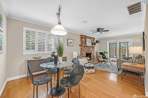 1678 Pepperwood Ct, Concord CA  94521-1126 exterior