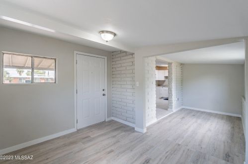 1133 Illinois St, Tucson AZ  85714-1605 exterior