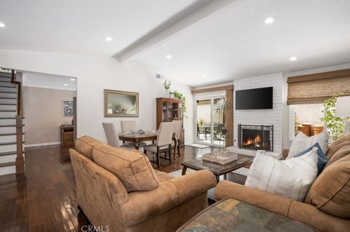 14402 Raintree Rd, Tustin CA  92780-6930 exterior