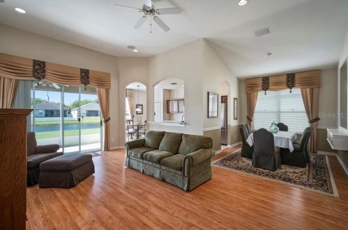 7911 Moccasin Trl Dr, Riverview FL 33578-8857 exterior