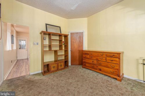 1424 Jackson St, Philadelphia PA 19145-3617 exterior