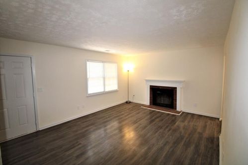 4571 Broadwater Trl, Duluth GA 30096-6267 exterior