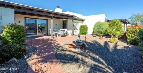 1029 Paseo Del Prado, Green Valley AZ 85614-2059 exterior