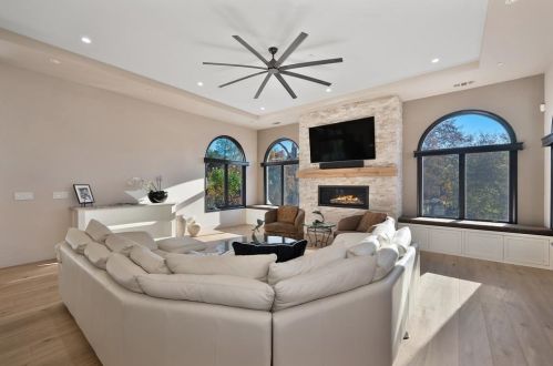 5263 Da Vinci Dr, Folsom CA 95762-5261 exterior