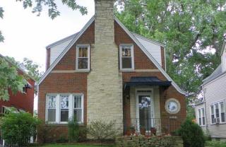 9135 Claremont Ave, Chicago, IL 60643-6714