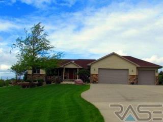 48506 Fairway Cir, Garretson, SD 57030-6140