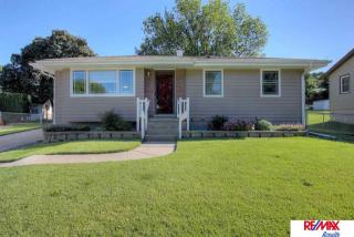 7405 Arrow Rock Dr, Omaha, NE 68157-2233