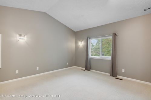 2930 Marfitt Rd, East Lansing MI 48823-6355 exterior