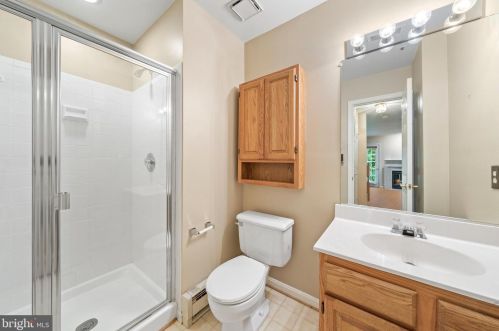 2019 Westchester Dr, Silver Spring MD 20902-3563 exterior