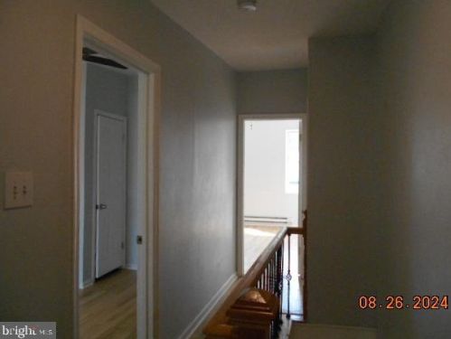 2545 Marshall St, Philadelphia PA 19148-4633 exterior