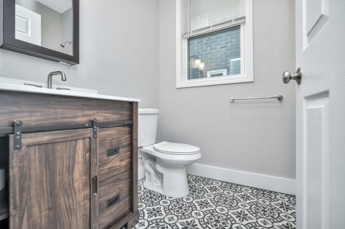 61 Clifford St, Boston MA exterior